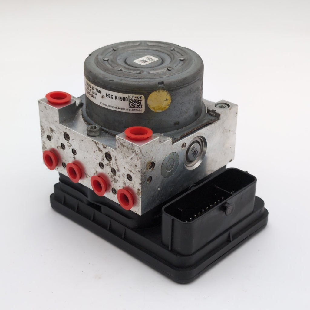 2015 2016 Mazda CX-5 ABS Anti Lock Brake Pump Control Unit KA0G437A0