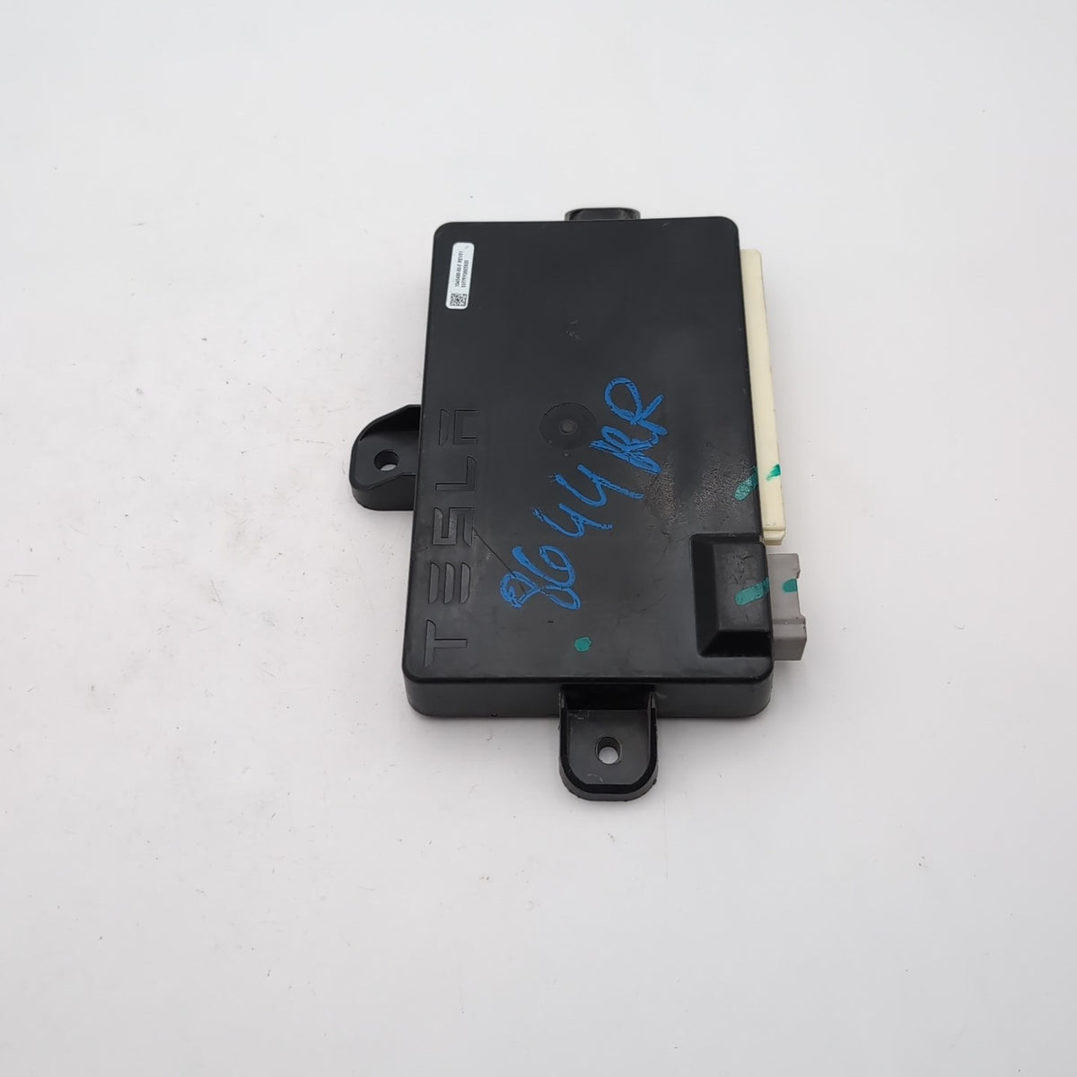 2016- 2020 Tesla Model X Rear Door Control Module OEM 1045490-00-F