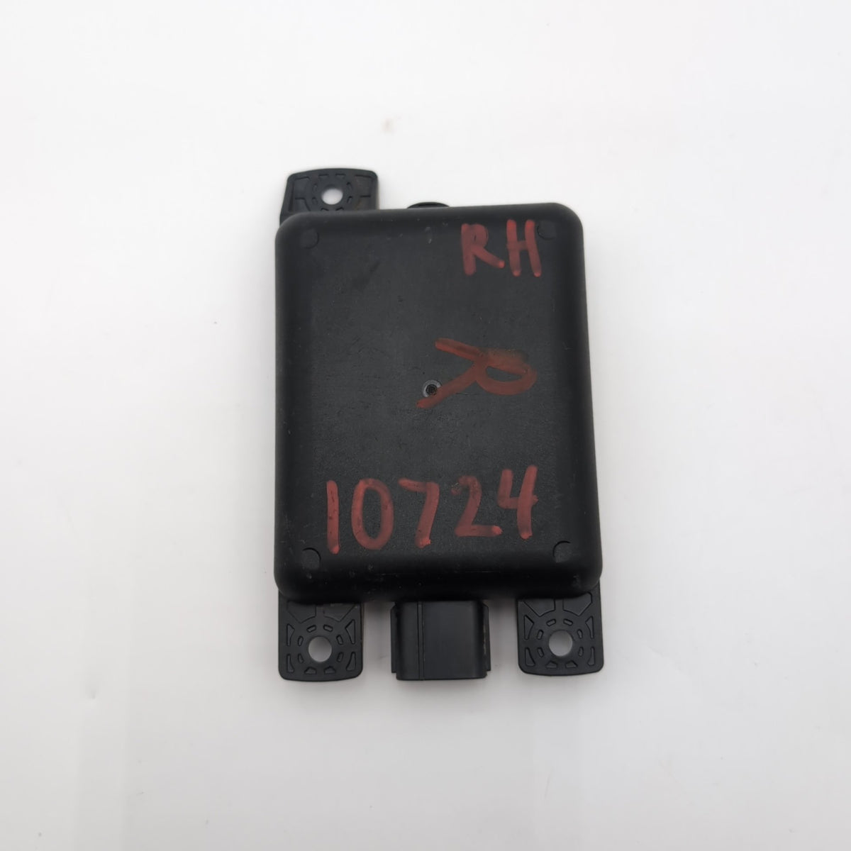 2019 2020 2021 Hyundai Kona SLAVE RH Right Blind Spot Radar Sensor 95820-J9000