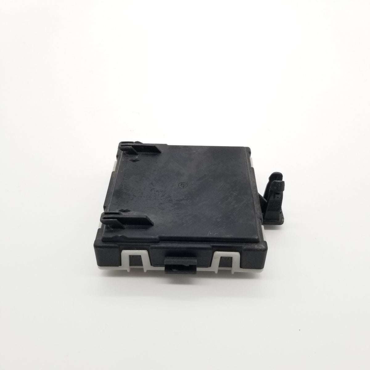 2017 2018 2019 Mercedes W213 E300 E400 Rear Left Side Door Control Module Unit