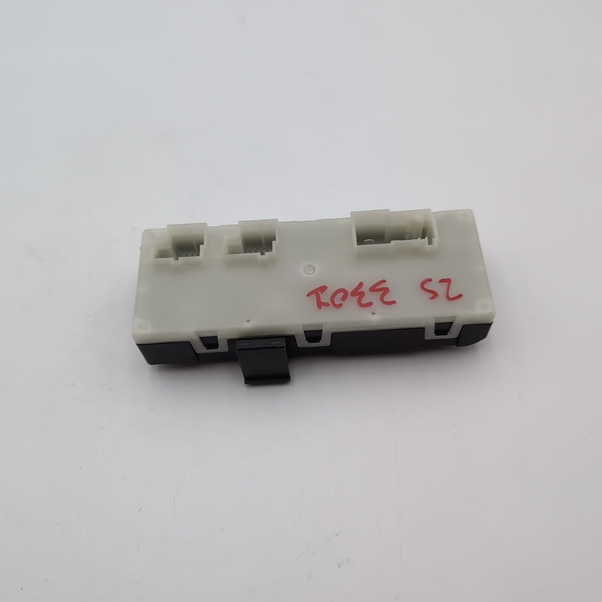 2021 - 2026 BMW G20 G30 M3 X3 X6 X6M Rear Liftgate Trunk Lid Control Module