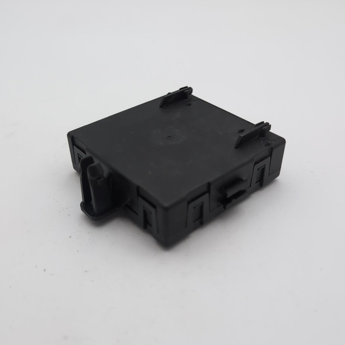 2008- 2018 Mercedes W207 E400 SLK250 Front Right Door Control Module 2129009328
