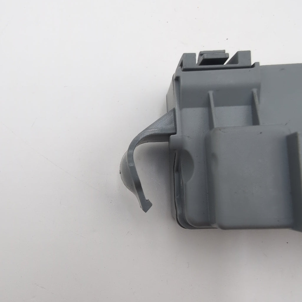2022 - 2026 BMW F74 X1 X2 Mini Cooper Countryman Power Distribution LIN Module
