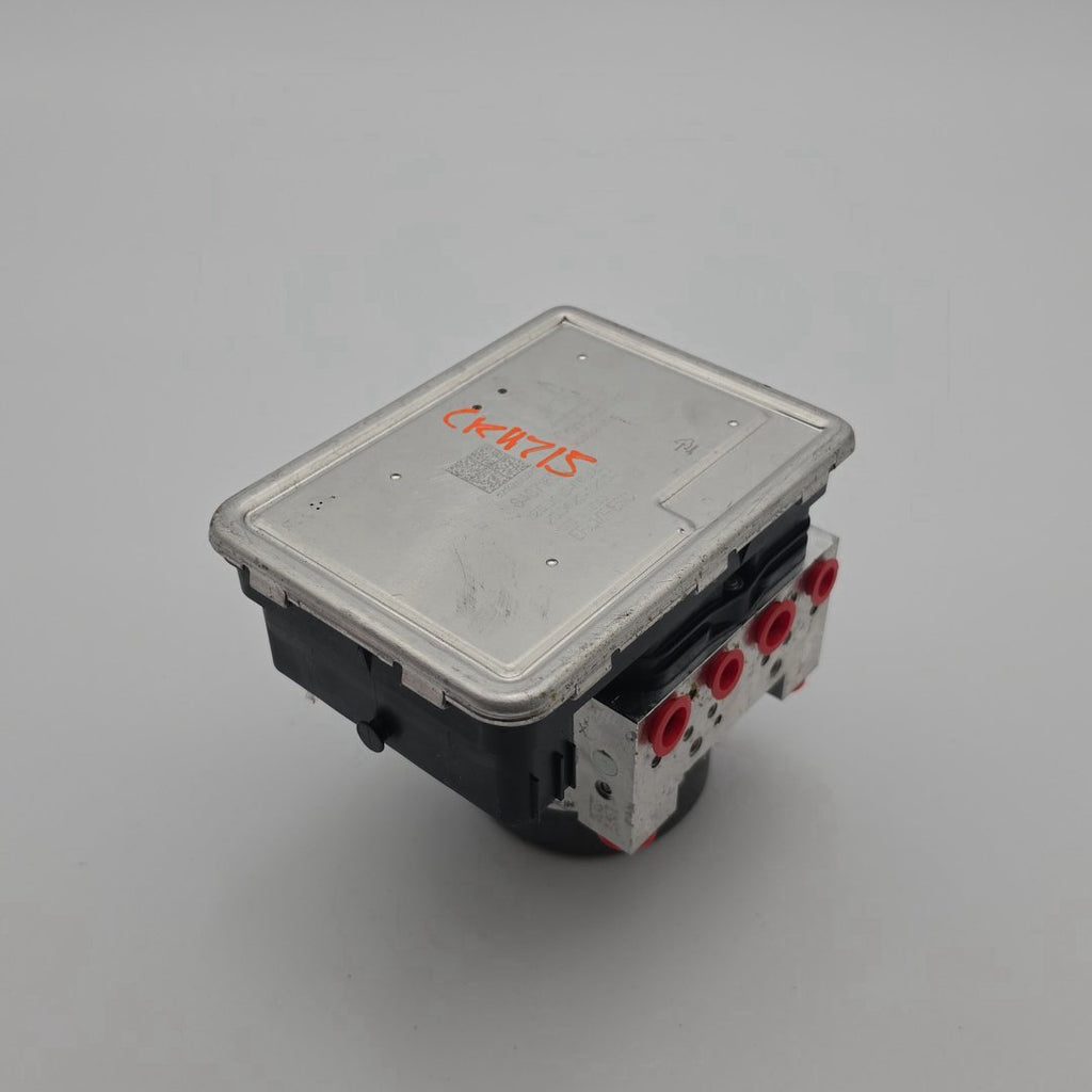 2020 2021 2022 GMC Terrain ABS Anti Lock Brake Pump 84875567