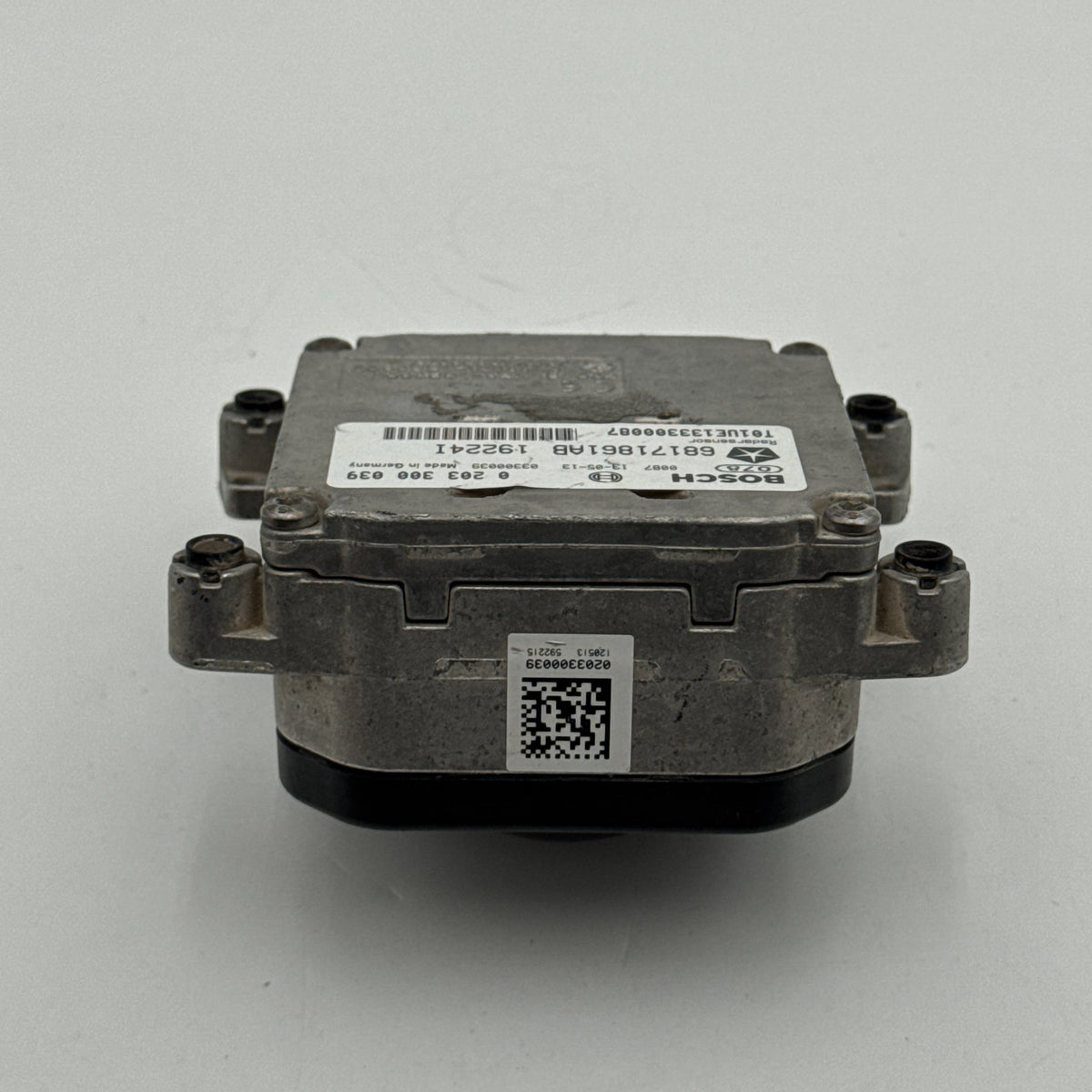 2011 - 2014 Chrysler 300 Cruise Control Distance Radar Sensor 68171861AB