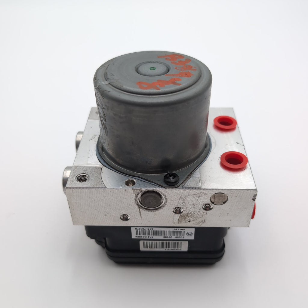 2021 2022 Hyundai Santa Fe ABS Anti Lock Brake Pump Control Unit 58900-S2GA0
