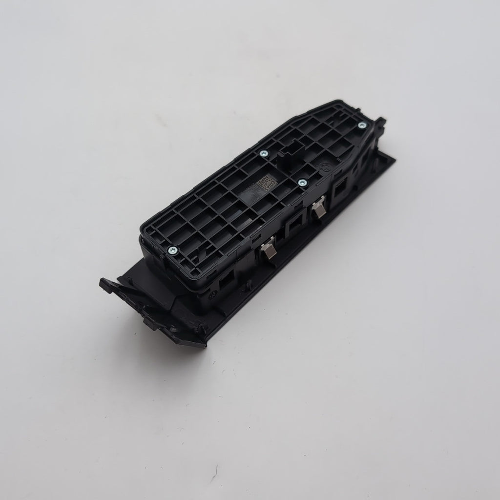 2023 2024 2025 BMW 550E G60 Front Driver Master Window Switch OEM 5A7CB16