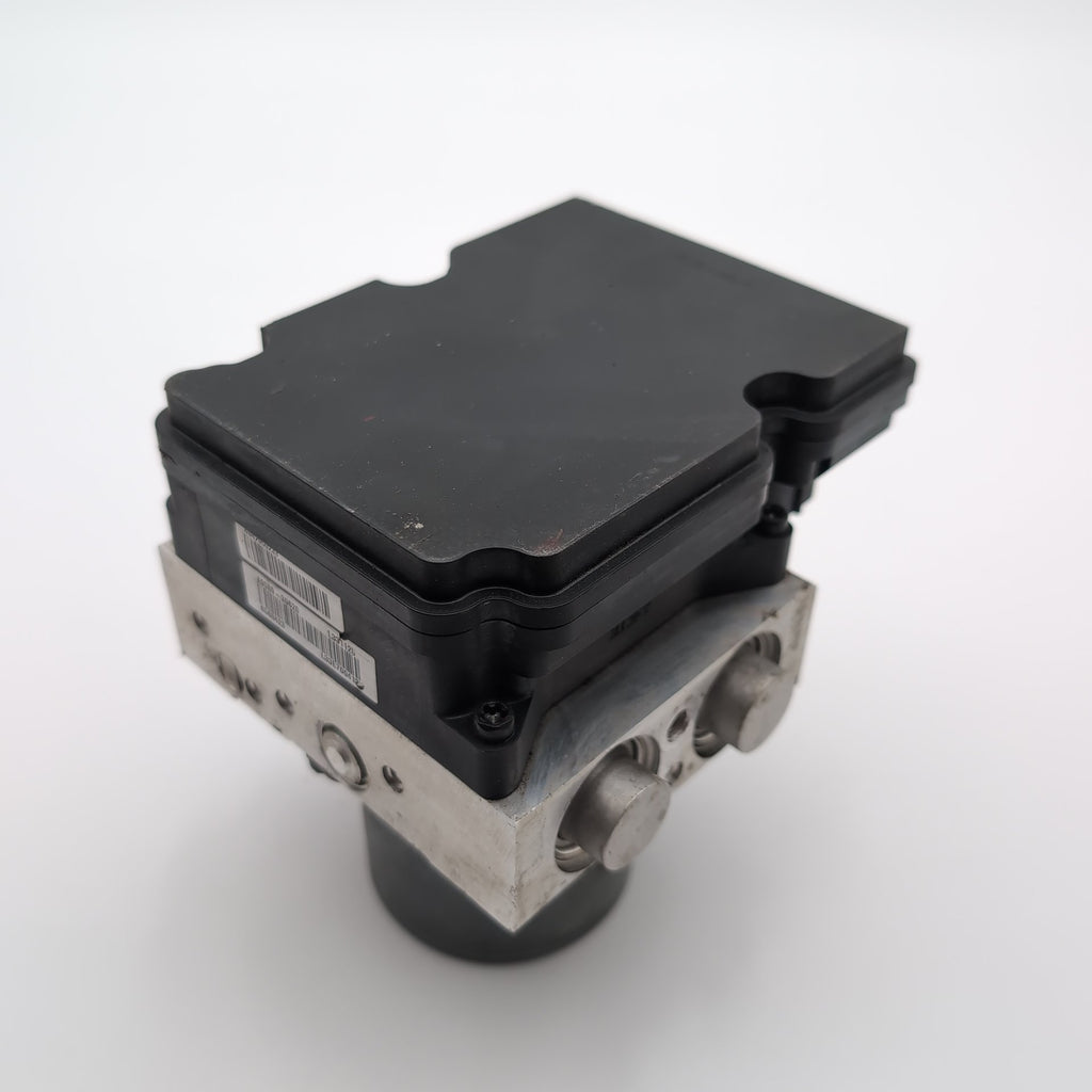2015 - 2018 Kia Sedona ABS Anti Lock Brake Pump Control Unit 58900-A9450