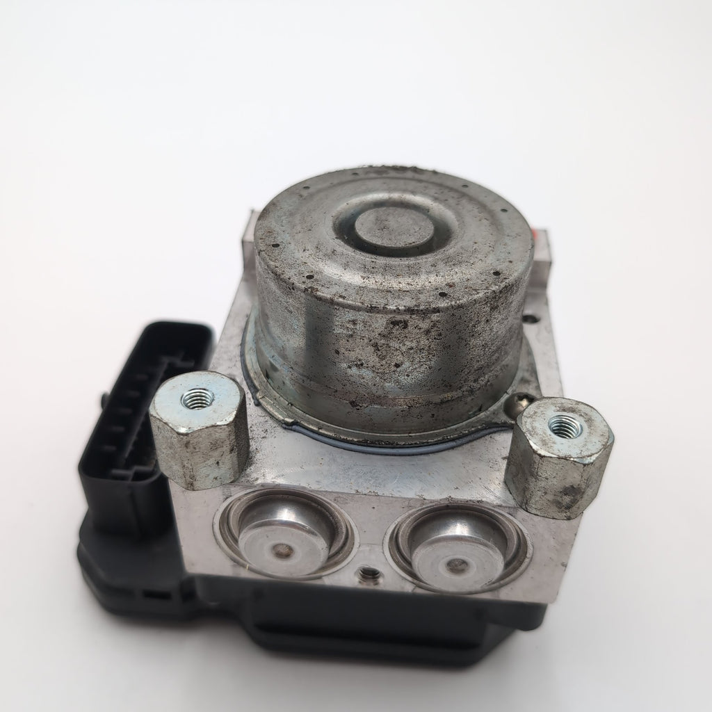 2016 - 2022 Toyota Tacoma ABS Anti Lock Brake Pump Control Unit 44540-04140