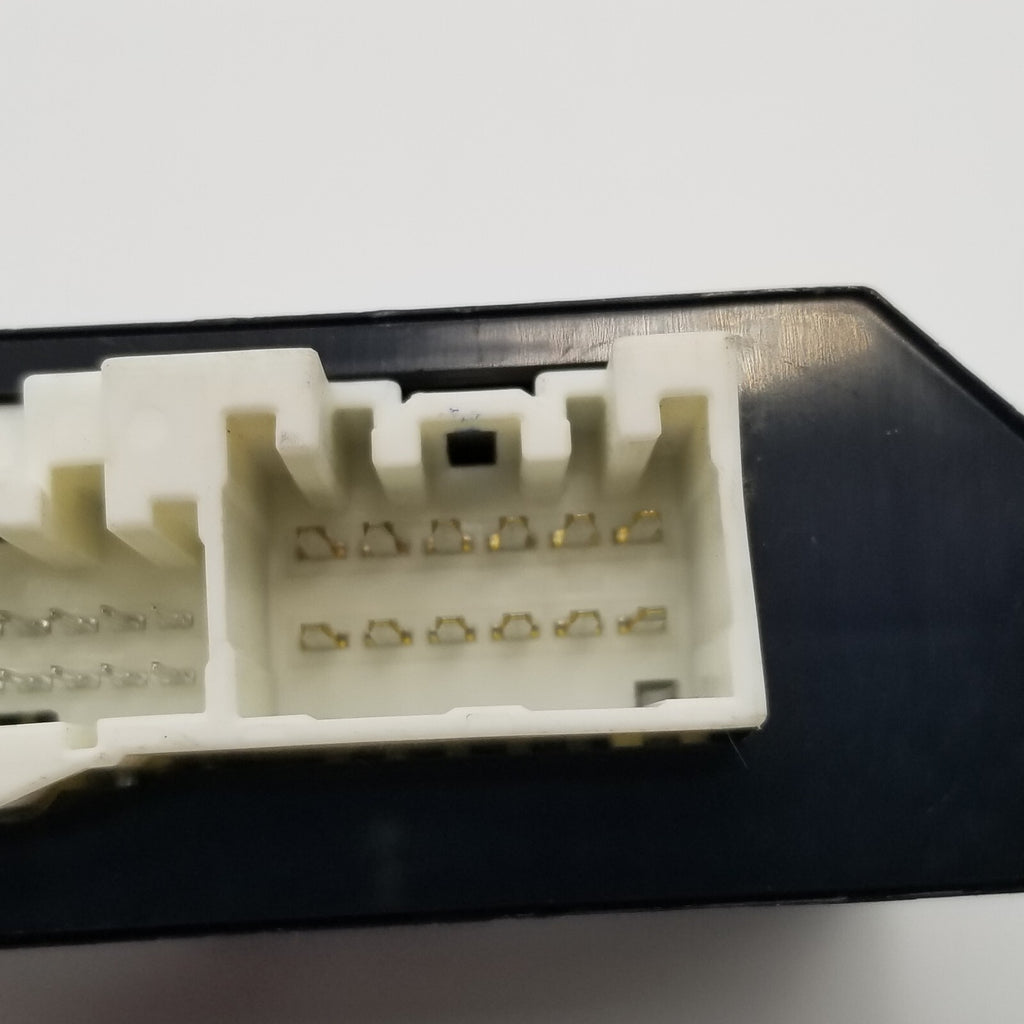 2010 2011 2012 Mazda CX7 2.3L Turbo Lamp Control Module EH44 67890B