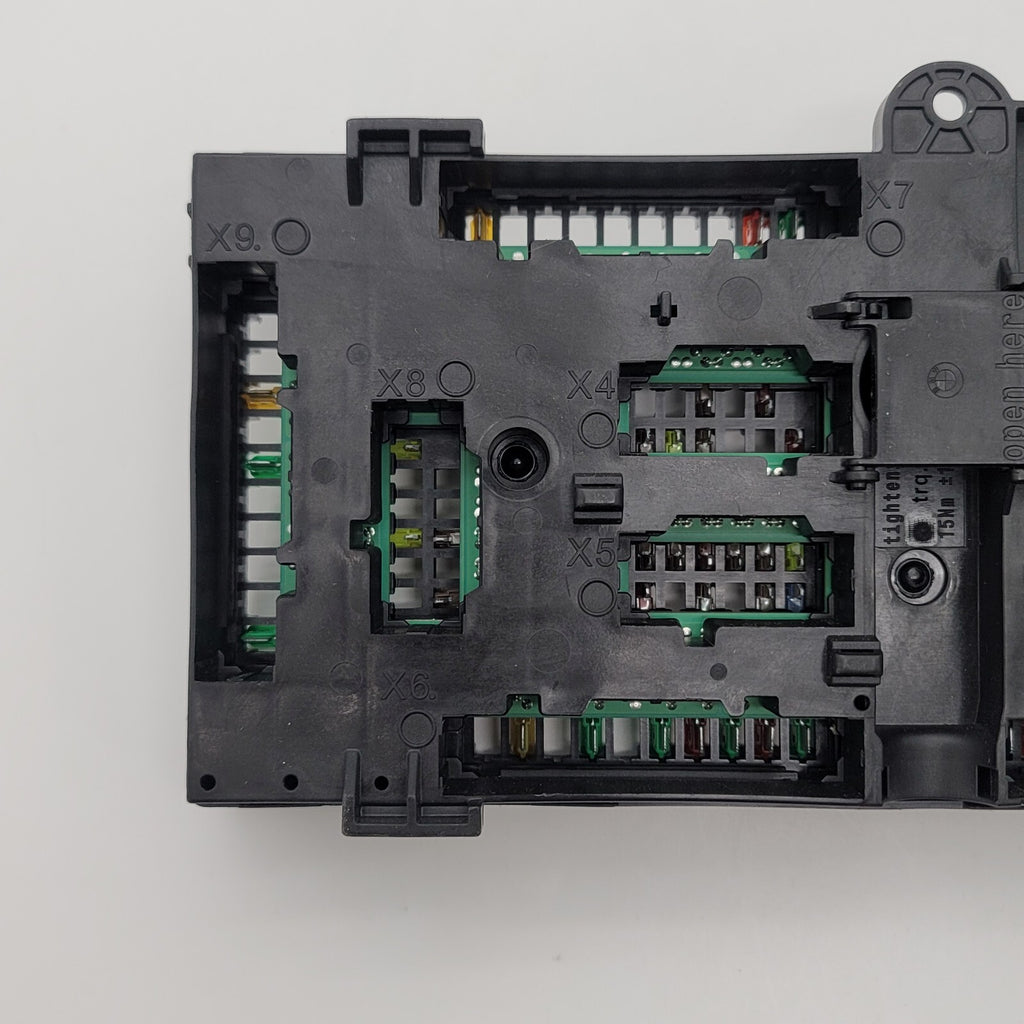 2021 - 2025 BMW M3 M4 G80 G82 G83 Rear Power Distribution Fuse Box 5A0E7D0