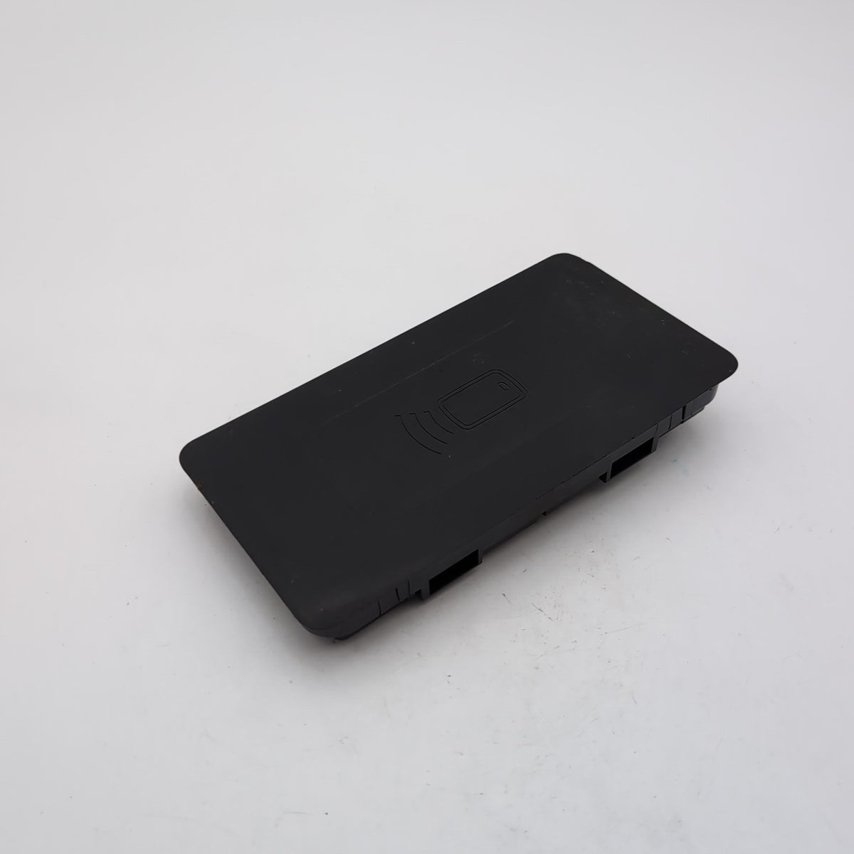 2019- 2023 BMW 330i M3 G20 G80 Center Console Wireless Charging Pad 5A0D8A8