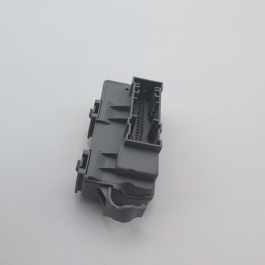 2022 - 2026 BMW F74 X1 X2 Mini Cooper Countryman Power Distribution LIN Module