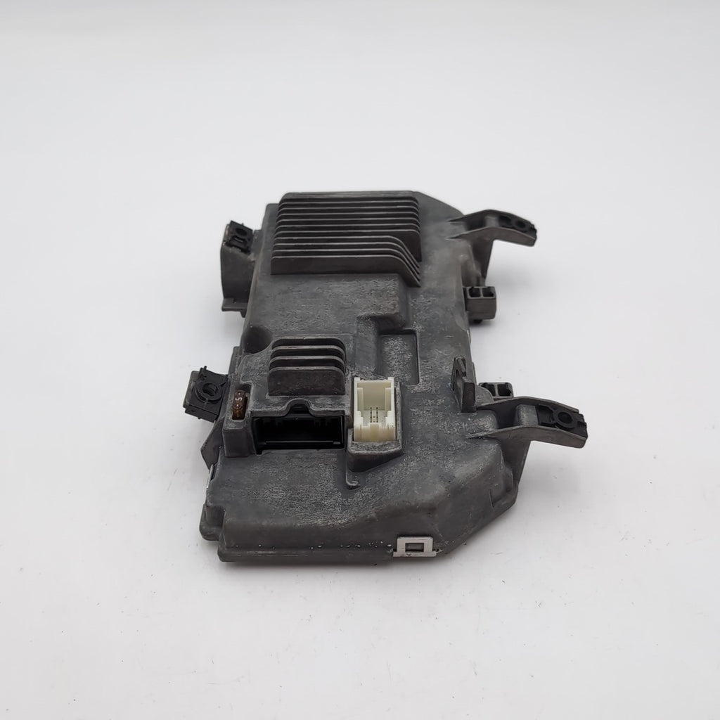 2006 BMW 750i 750Li Rear Compartment Monitor Control Module 6967630