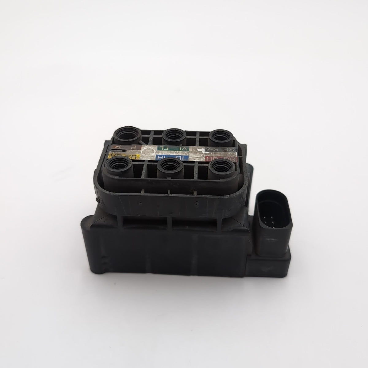 2007 2008 2009 Mercedes CL550 S550 Air Suspension Valve Block Unit A2513200058