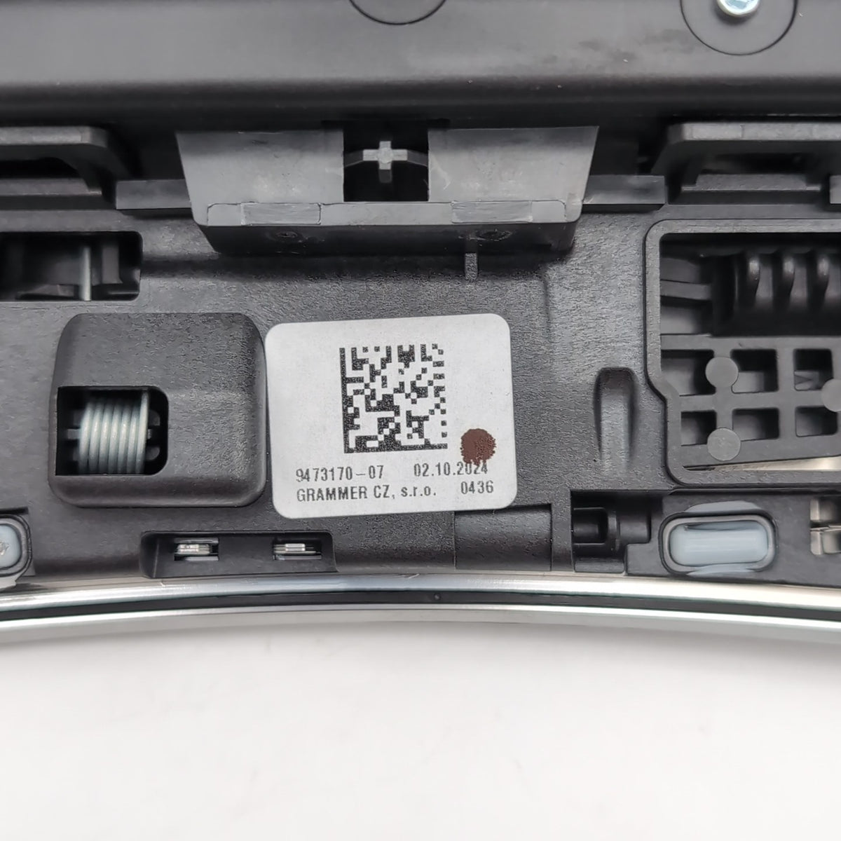 2023 - 2025 BMW X1 U11 Center Console Gear Lever Shifter Panel 9473170 5A8CC87