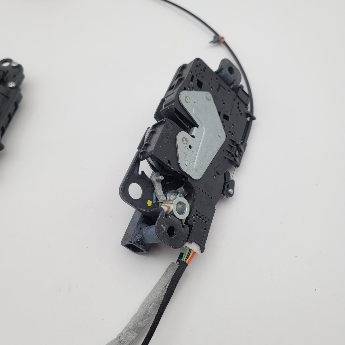 2020- 2024 BMW M50 i4 GC Trunk Lid Actuator Latch Lock System Assembly