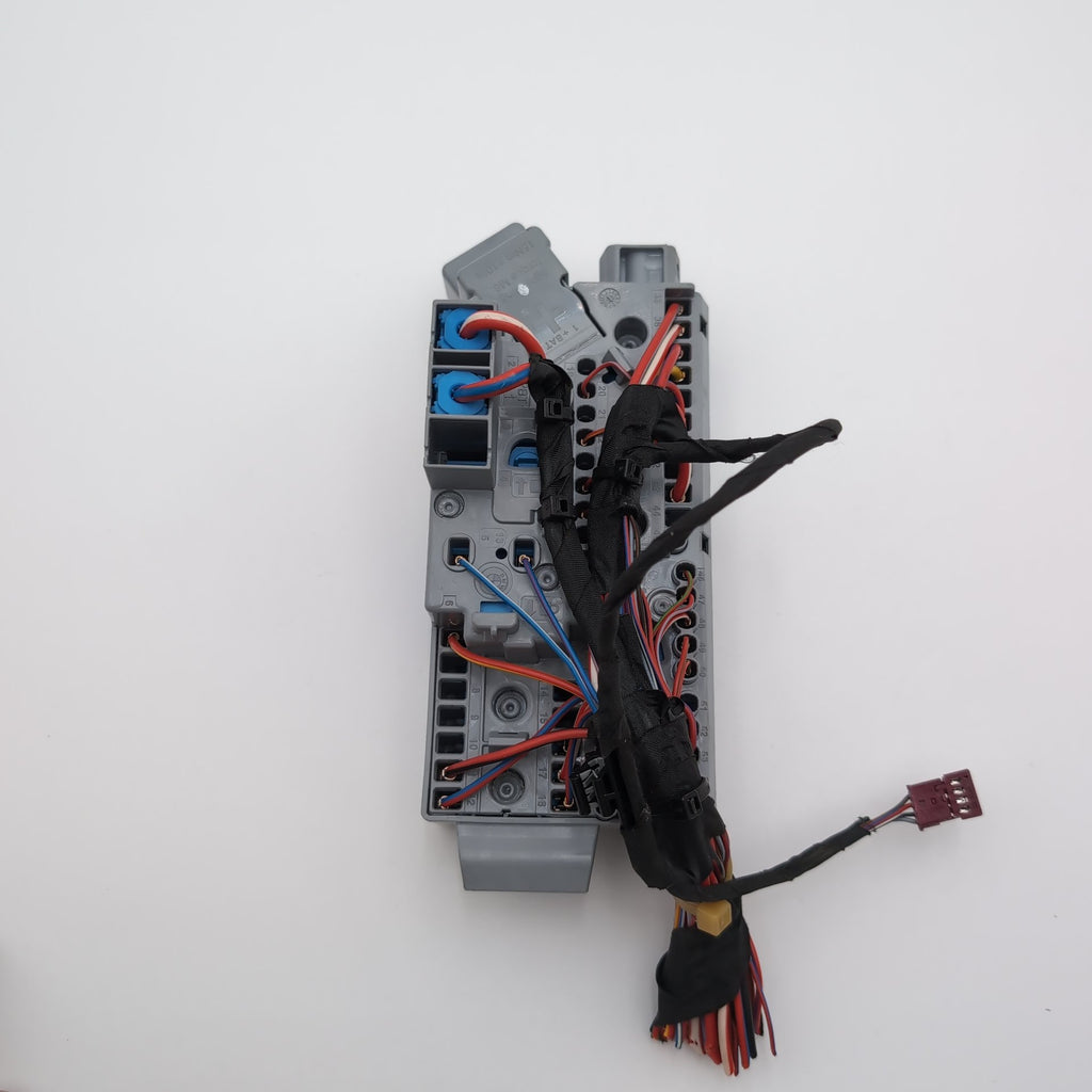 2019 - 2026 BMW X5 X6 X7 XM G20 G26 G42 G87 M3 Front Power Distribution Fuse Box