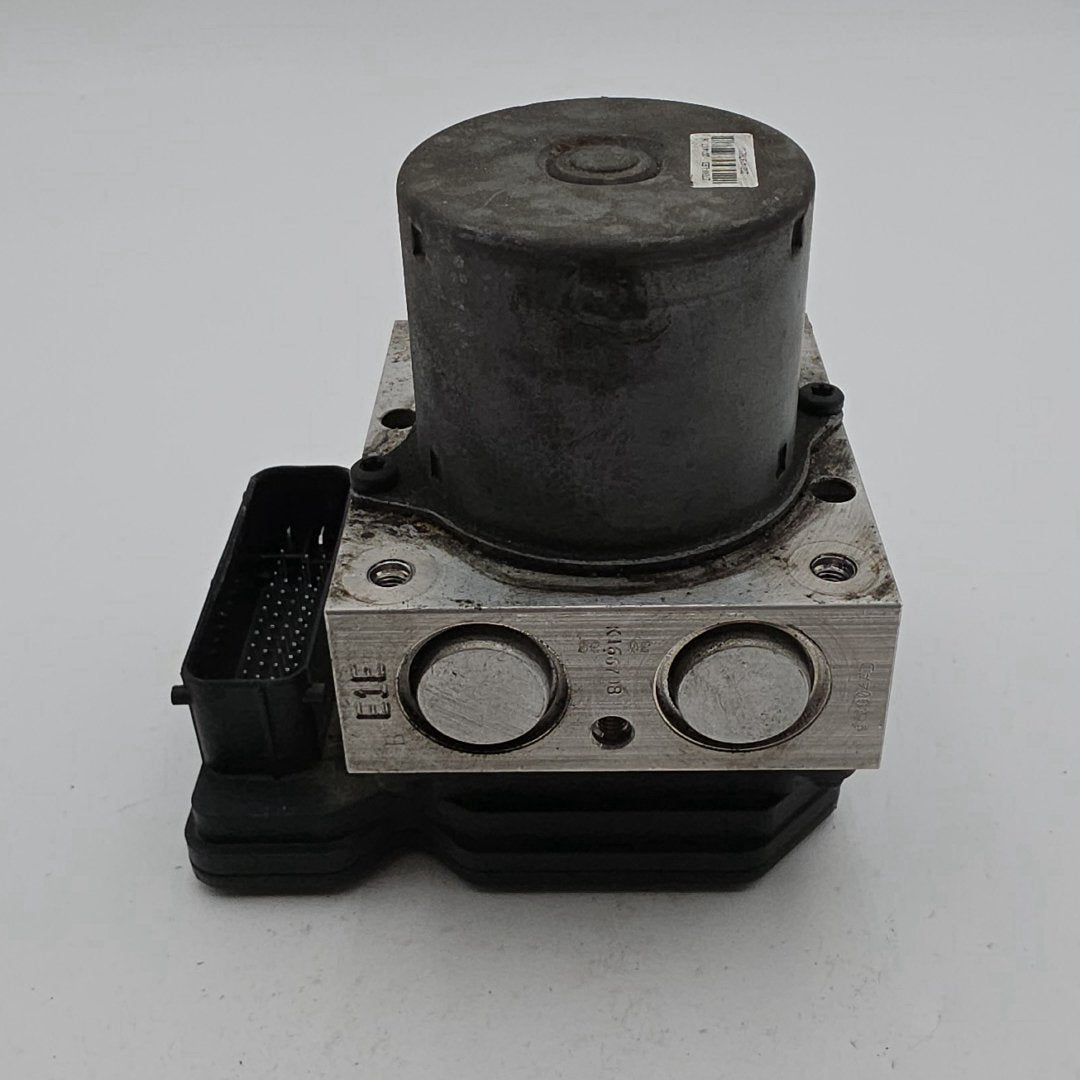 2015 2016 Chevrolet Sonic 1.8L ABS Anti Lock Brake Pump Control Unit 94781825