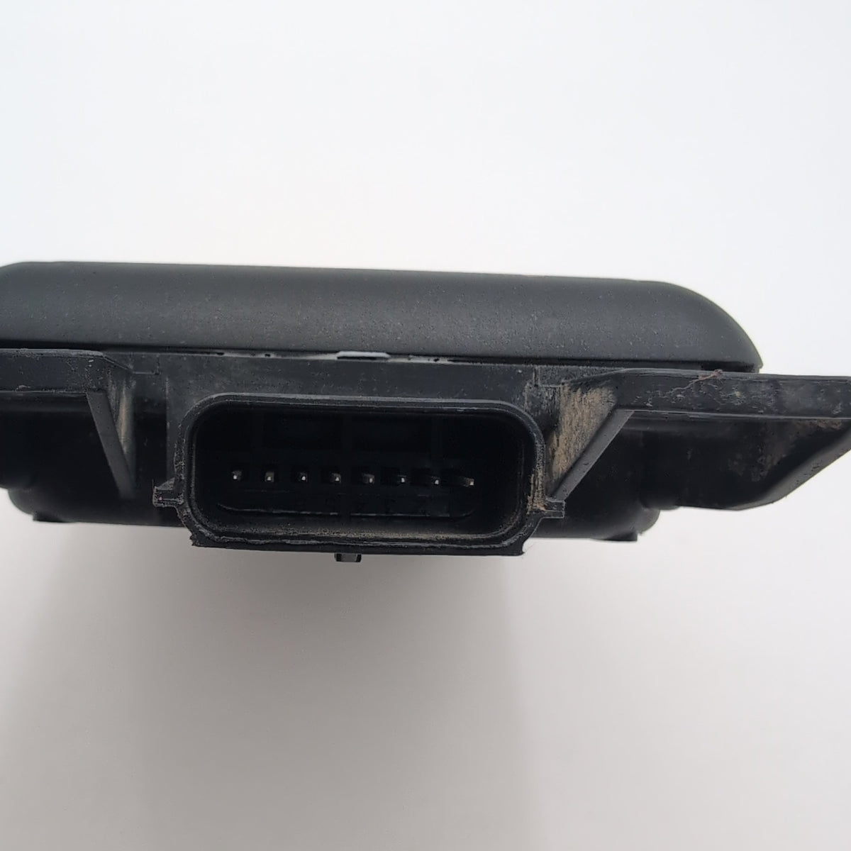 2017 - 2021 GMC Acadia Rear Left Blind Spot Radar Sensor 84357943