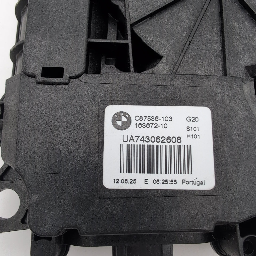 2023 - 2025 BMW i4 G26 Rear Trunk Lid Liftgate Latch Actuator Assembly 9851910
