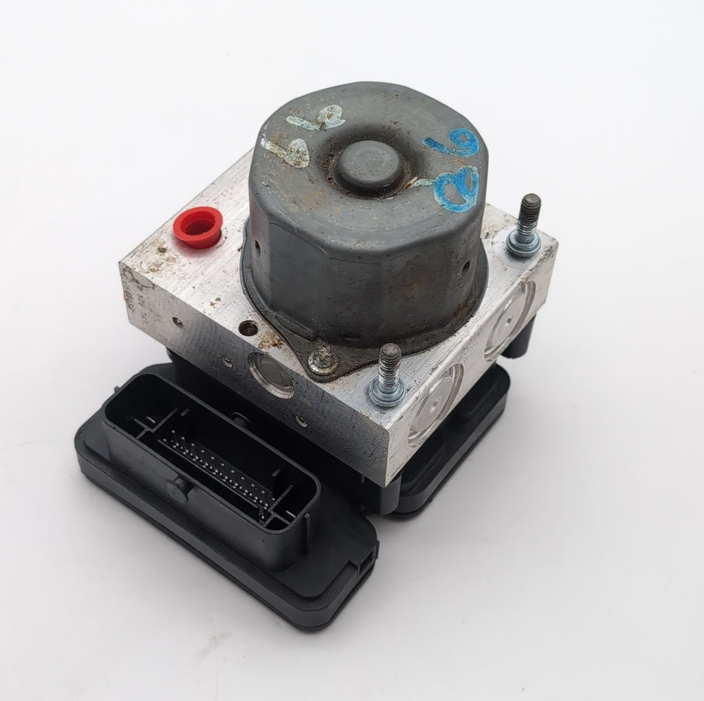2018 Nissan Murano 3.5L ABS Anti Lock Brake Pump Control Unit 476609UE0A