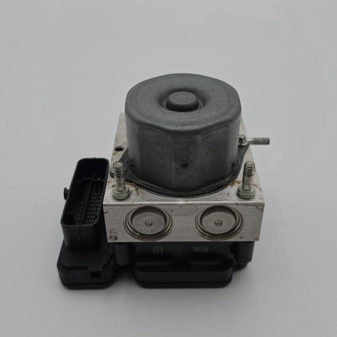 2018 Nissan Rogue 2.5L ABS Anti Lock Brake Pump 476607FW4A
