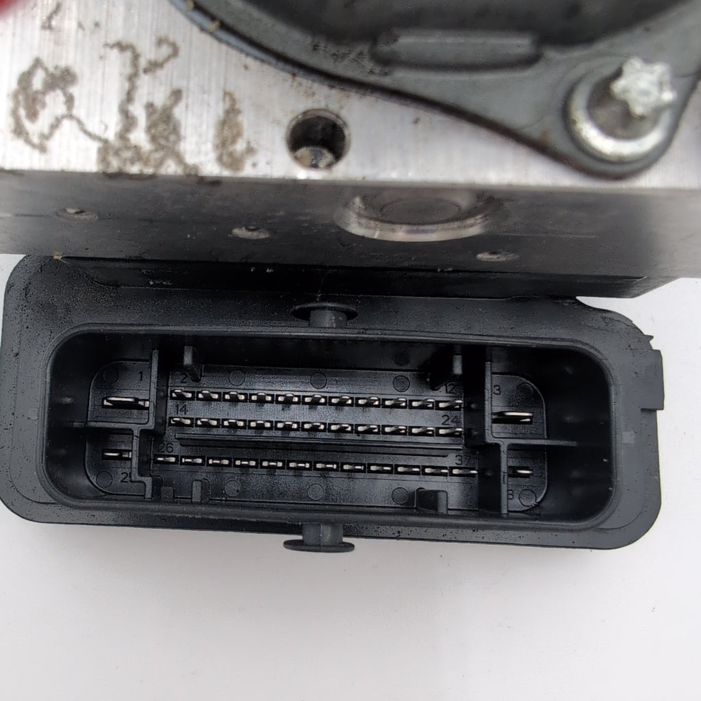 2019 Nissan Maxima 3.5L ABS Anti Lock Brake Pump 476609DJ0A