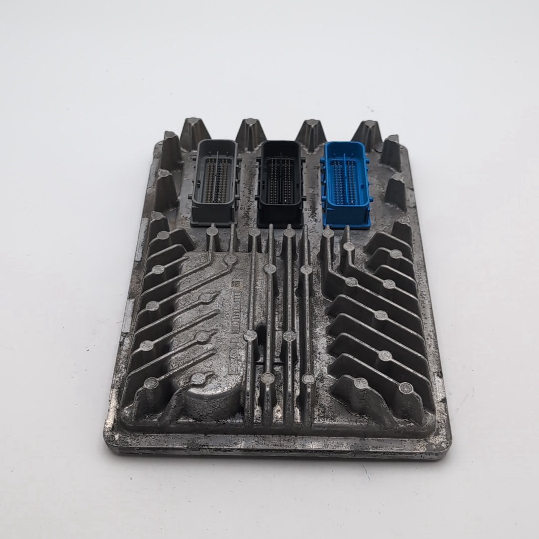 2014 - 2016 Chevrolet Silverado 1500 Engine Computer Control Module E92 12673195