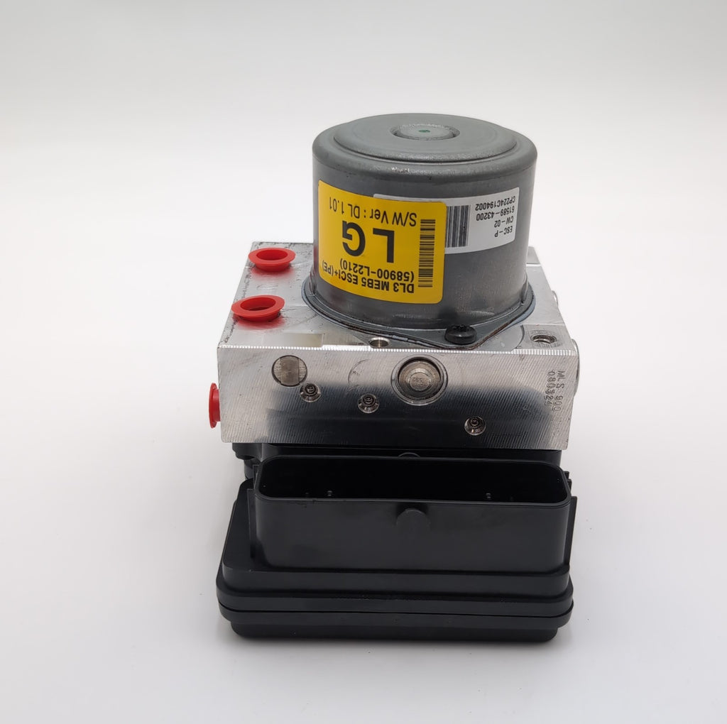2025 Kia K5 2.5L ABS Anti Lock Brake Pump Control Unit 58900-L2210