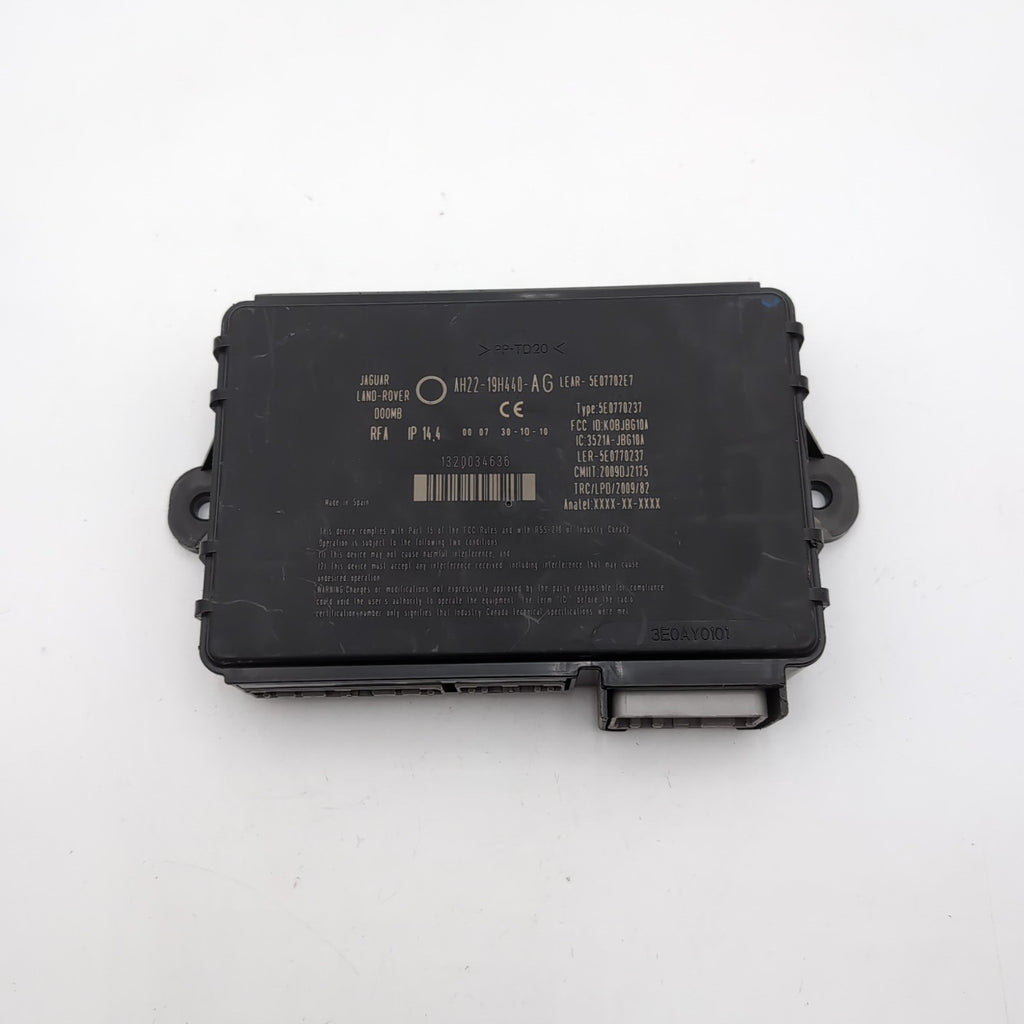 2010- 2013 Land Rover LR4 Anti Theft Keyless Entry Control Module AH2219H440AG