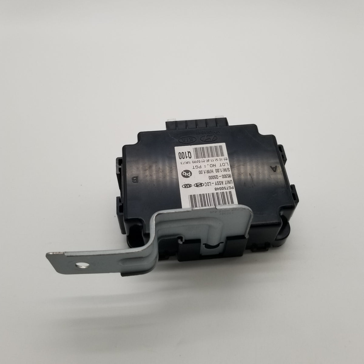 2020 2021 2022 Kia Seltos Power Inverter Module Unit 95300q5000 Oem