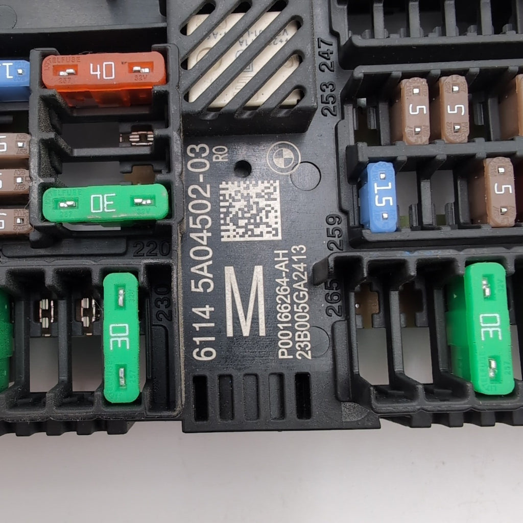 2018- 2025 BMW X4 X3 G02 G01 FUSE BOX REAR CONTROL SWITCH 5A04502 8795478 OEM