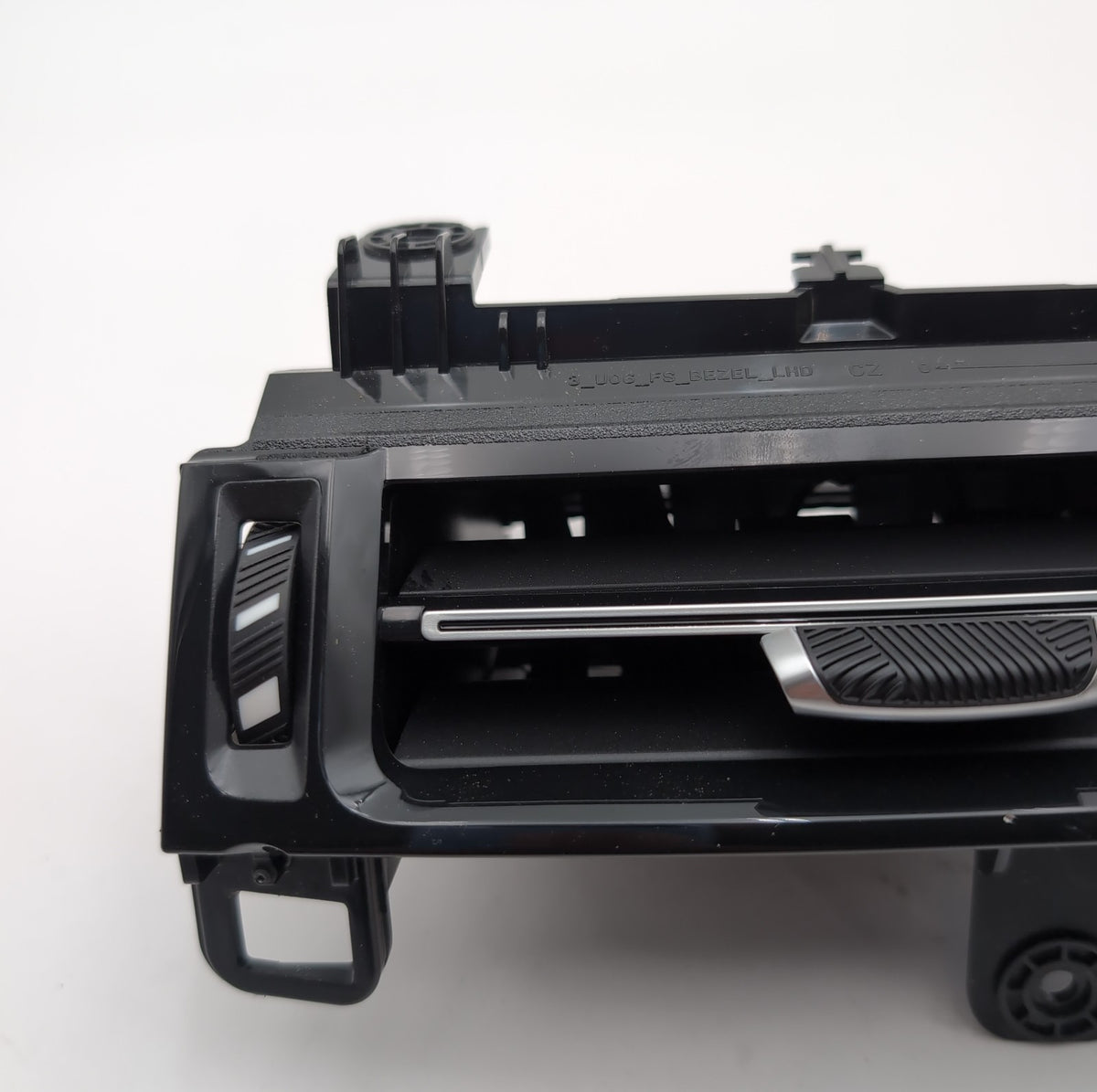 2023 2024 2025 BMW X1 X2 Driver Left Dash AC Heater Air Vent 9483382