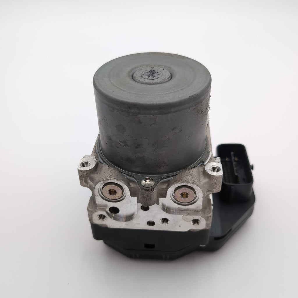 2018 2019 Infiniti Q50 3.0L ABS Anti Lock Brake Pump Control Unit 476604GU1A