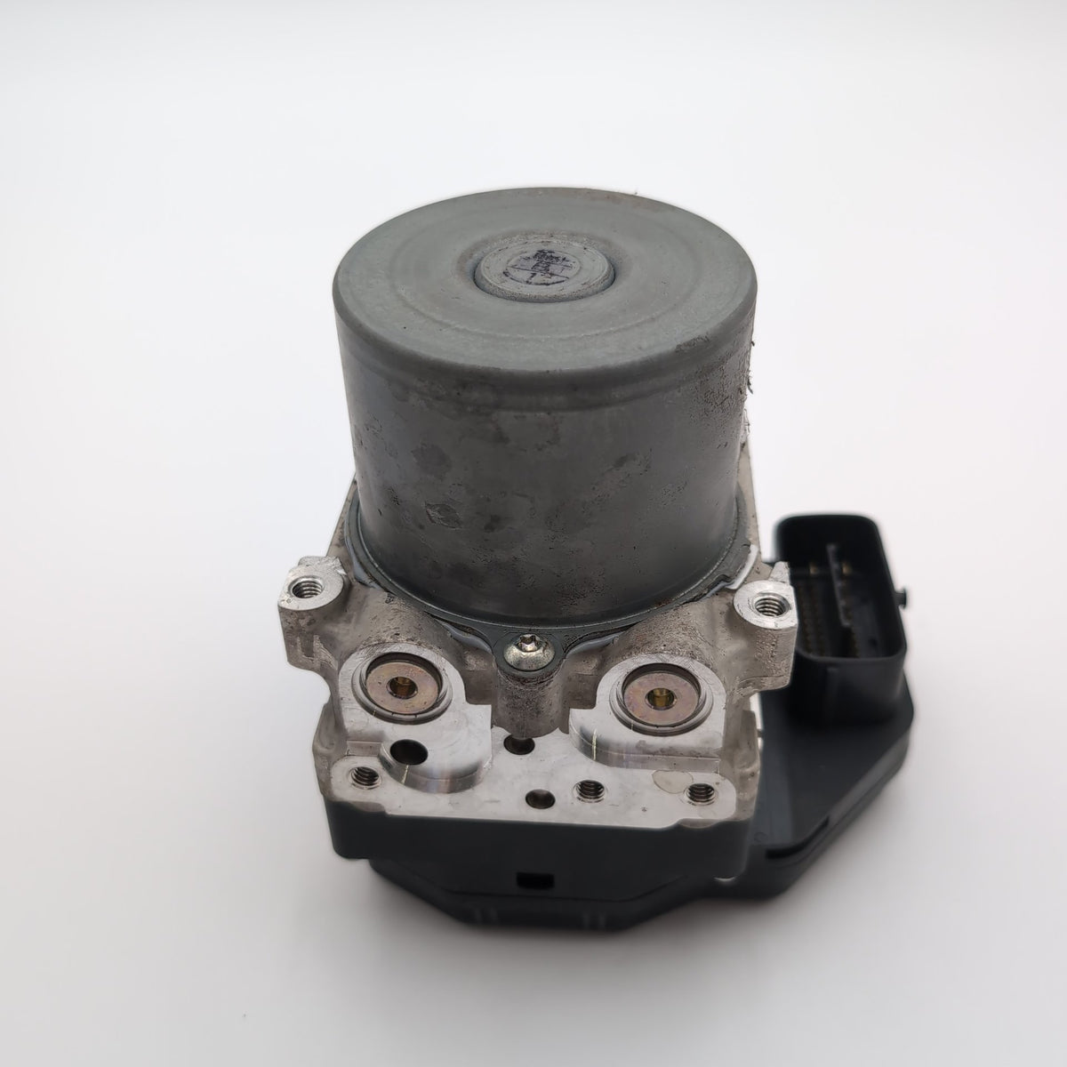 2018 2019 Infiniti Q50 3.0L ABS Anti Lock Brake Pump Control Unit 476604GU1A
