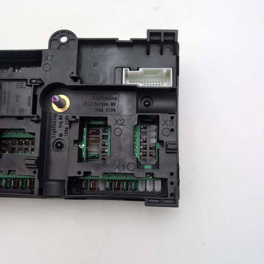 2024 2025 BMW 430i 330i 230I G42 G20 REAR POWER DISTRIBUTION FUSE Box 5A4CFB0