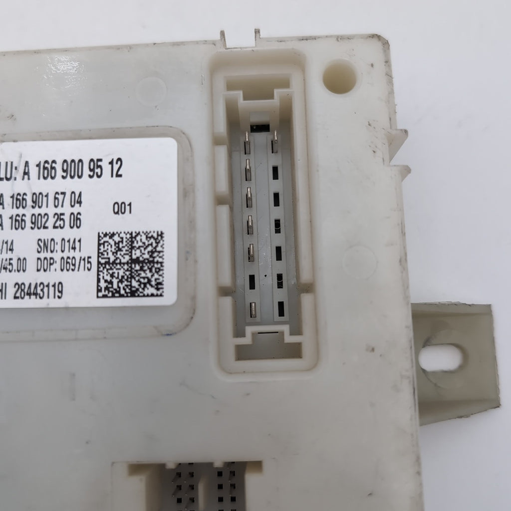 13-19 Mercedes X166 GL450 GLS550 Rear SAM Module Control Unit Signal Acquisition