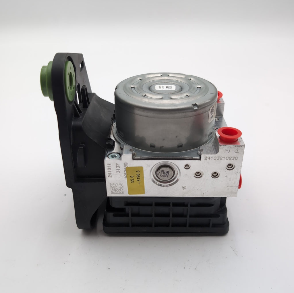 2023 2024 Volkswagen Golf GTI 2.0L Manual ABS Anti Lock Brake Pump 5WA614517CF