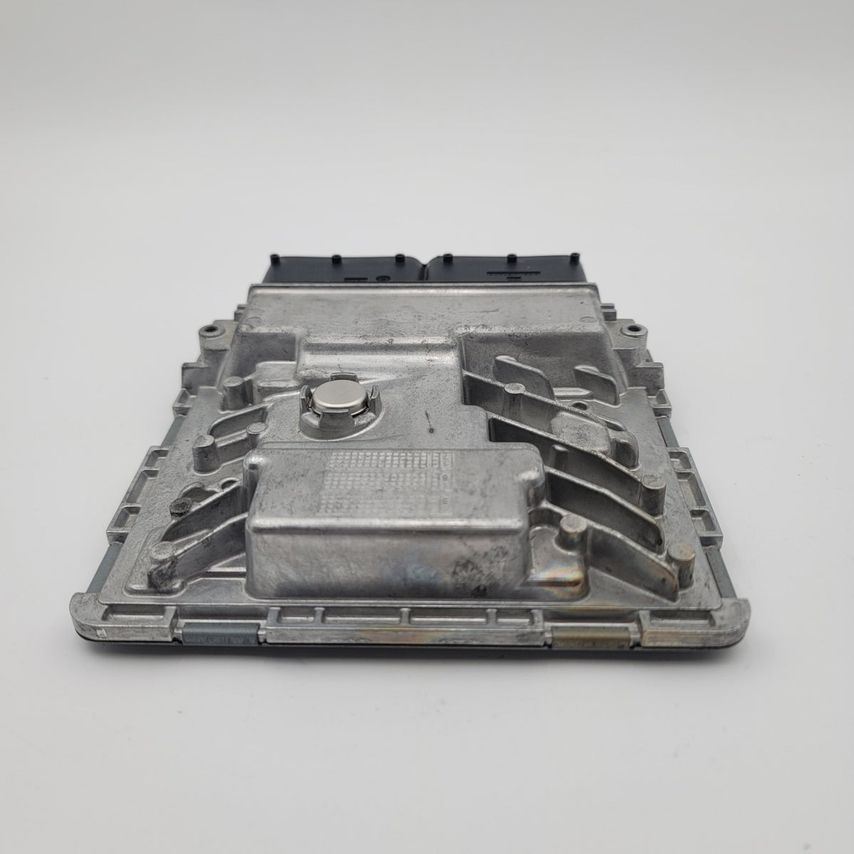 2016 2017 Volkswagen Passat Engine Computer Control Module 06K907425C
