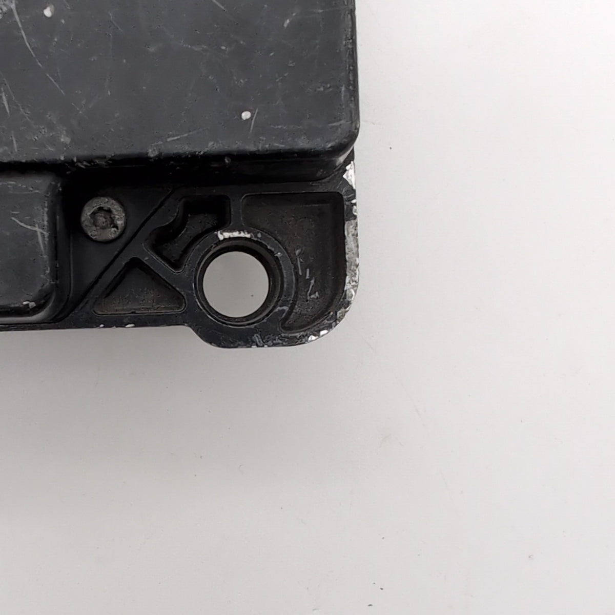 2006- 2010 W164 ML350 Front Adaptive Cruise Distance Radar OEM A2165402945