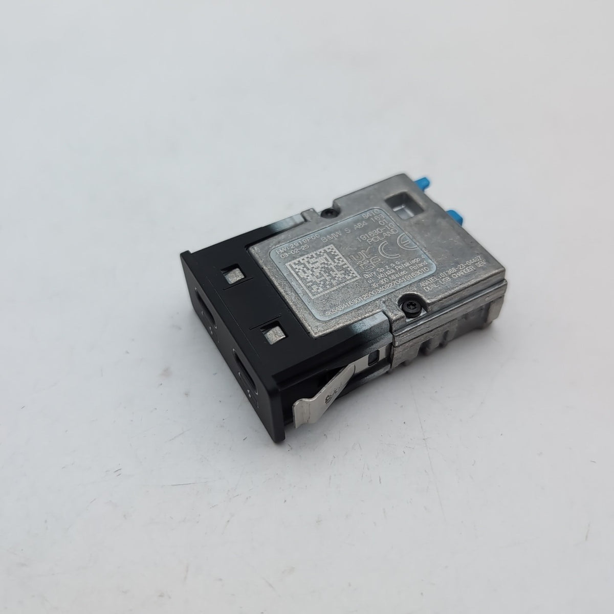 2019 - 2026 BMW XM X5 X6 X7 LCI Dual USB Port Socket Module 5A84163