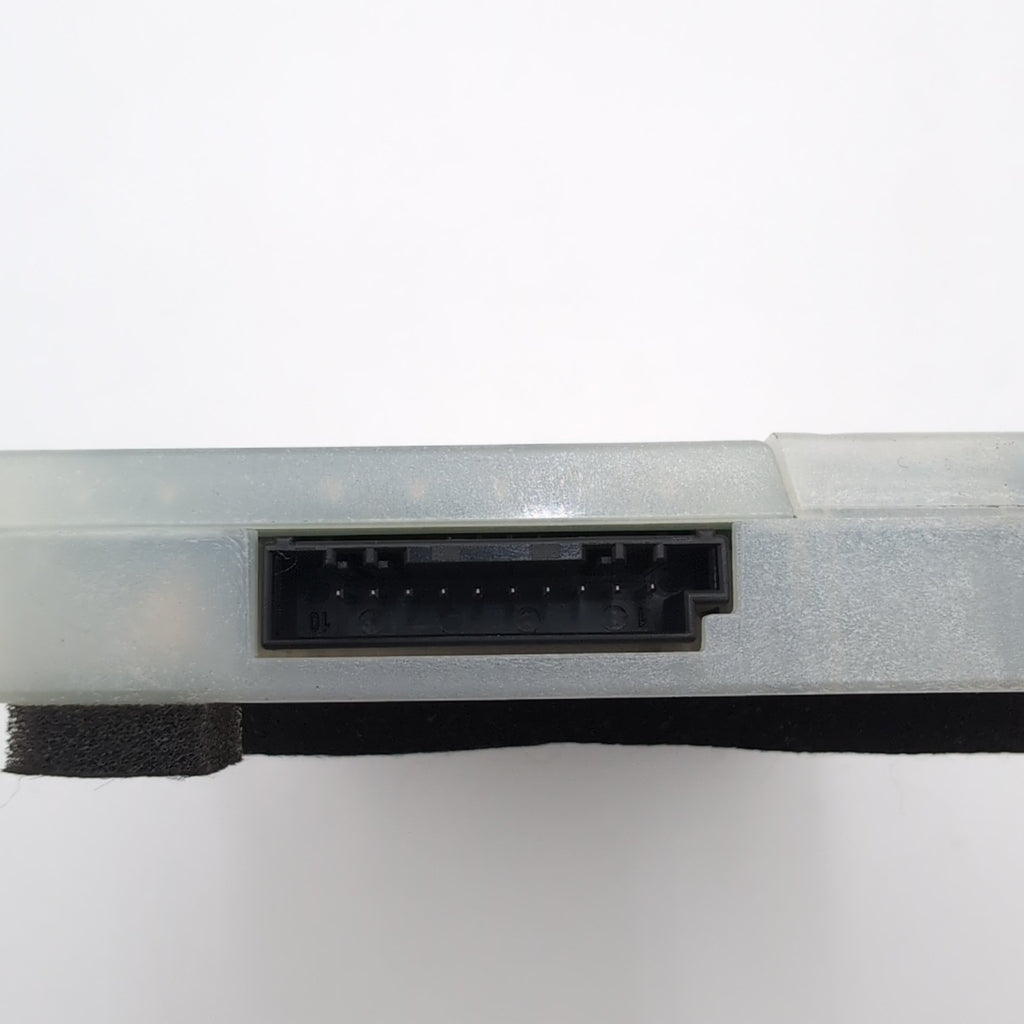 2025 BMW 330i G20 X1 U11 X3 G45 Antenna Telematics Control Module 5B5C761