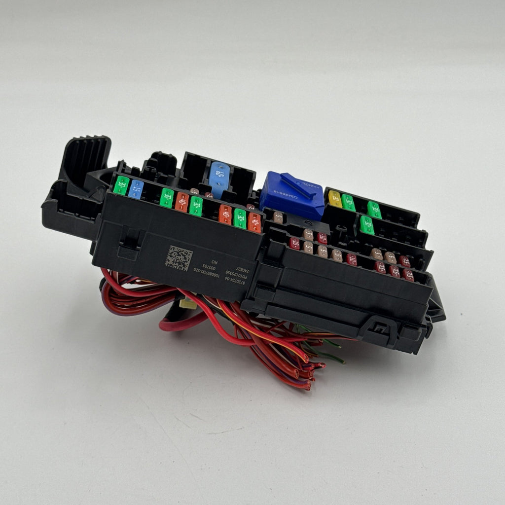 2022 - 2026 BMW 228i F74 X1 X2 iX B+ Positive Power Distribution Fuse Relay Box