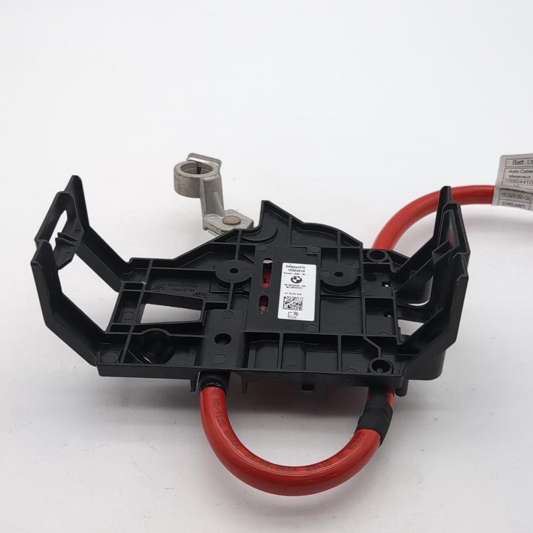 2023 2024 2025 2026 BMW 530i 540i i5 G60 Positive Battery Cable Terminal 5B32E62