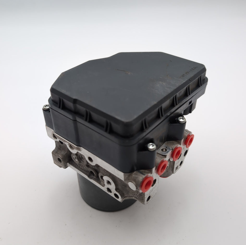2014 2015 Infiniti Q50 3.7L ABS Anti Lock Brake Pump Control Unit 476604GB0A