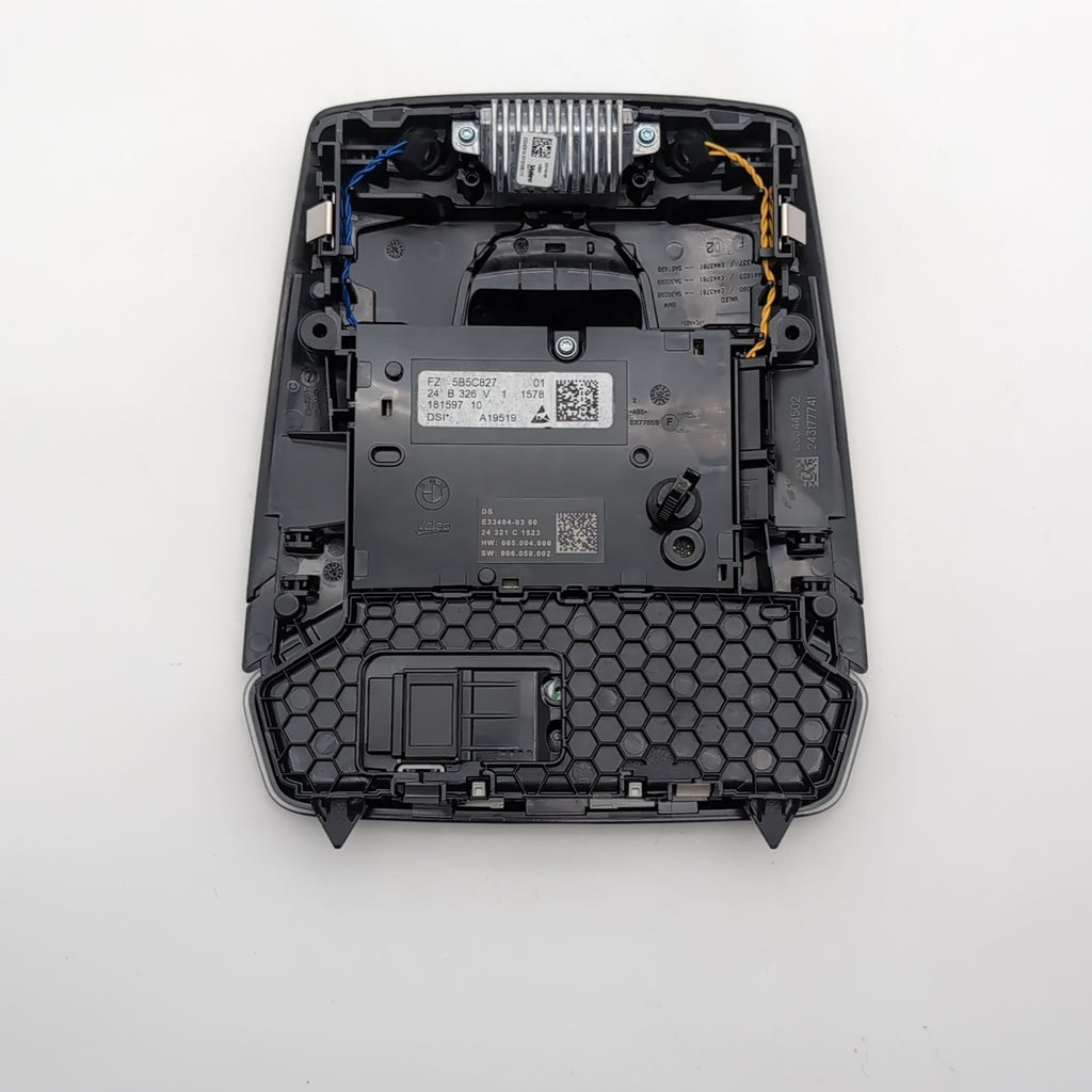 2024 2025 BMW X2 U10 Front Overhead Dome Light Sunroof Switch 5B68487 CAMERA