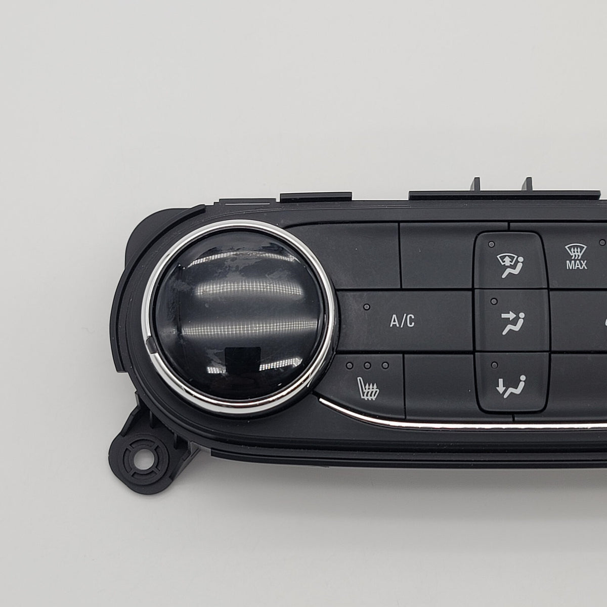2021 - 2025 Chevrolet Trailblazer Heater AC Climate Temperature Control Unit