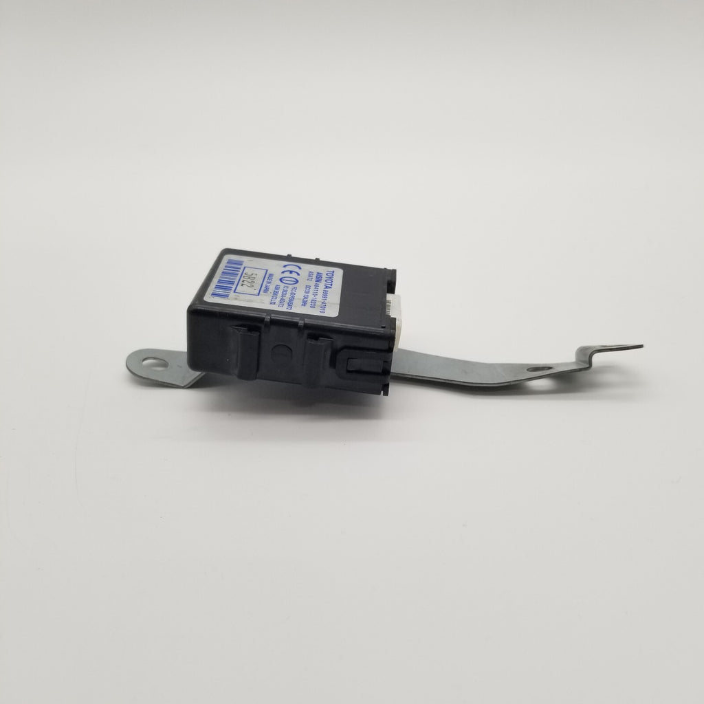 2004- 2009 Toyota Prius Front Door Oscillator Control Module 89991-47010