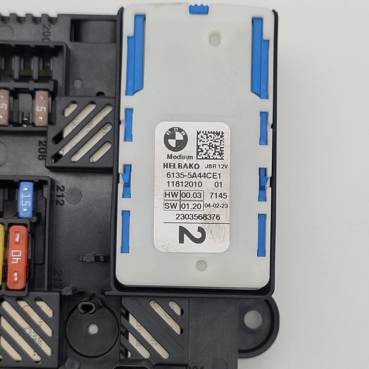 2024 BMW 330i 230I G42 G20 REAR POWER DISTRIBUTION FUSE Box 6114 5A4CFB0 - 02